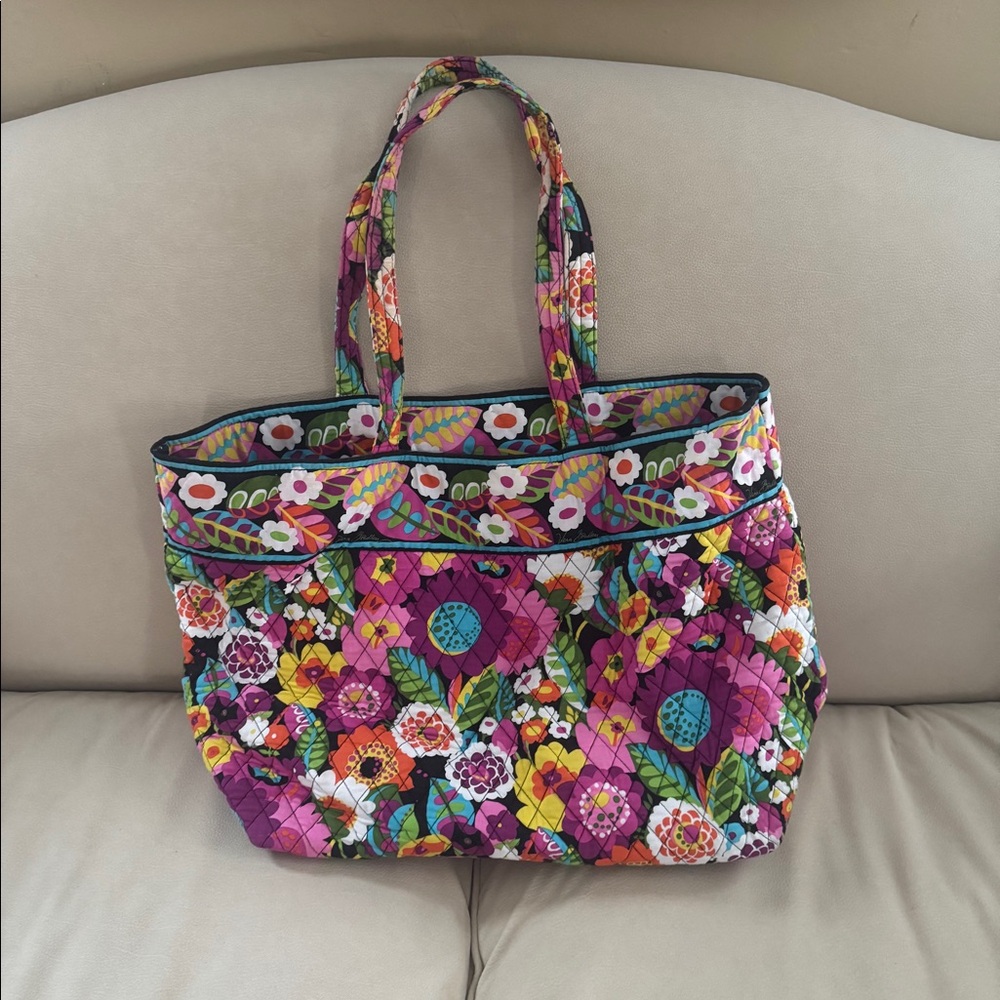Vera Bradley large Tote bag
